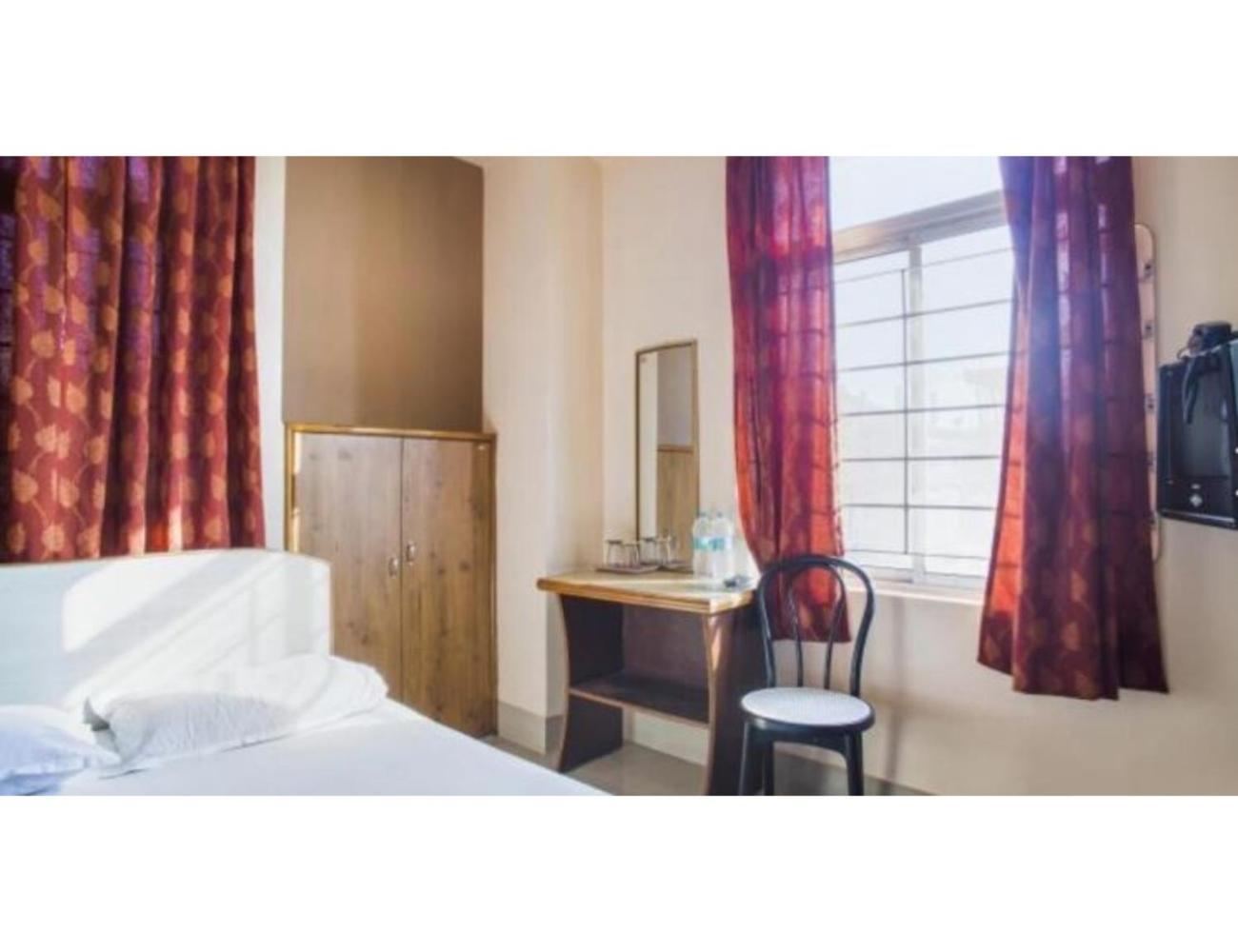 Homestay Rhino,